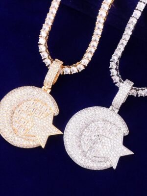 Gold Star Pendant Necklace