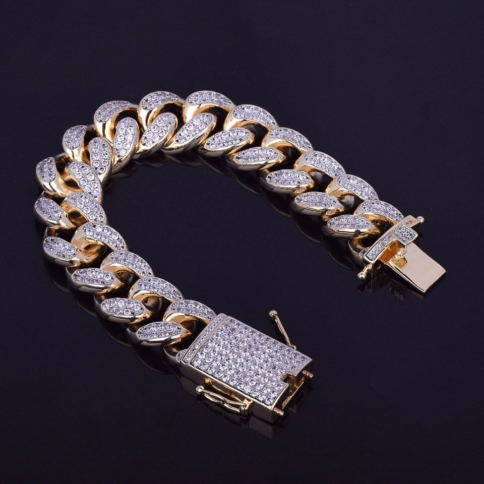 Bracelet Maille Cubaine Lettres Bombées Doré