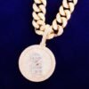 Collier personnalisé à lettres dorées pour homme
