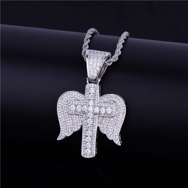 Collier Pendentif Croix Ailée Doré - 7