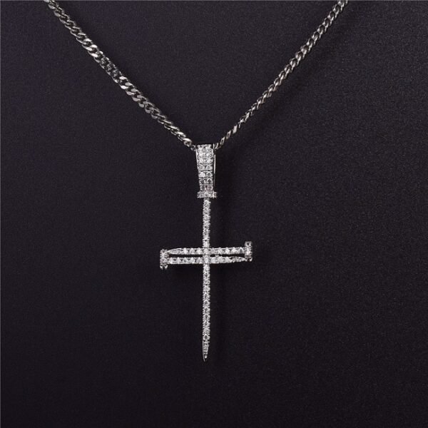 Pendentif Croix Clou - 2