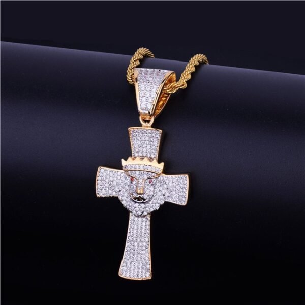 Pendentif Croix avec Tête de Lion Dorée - 5