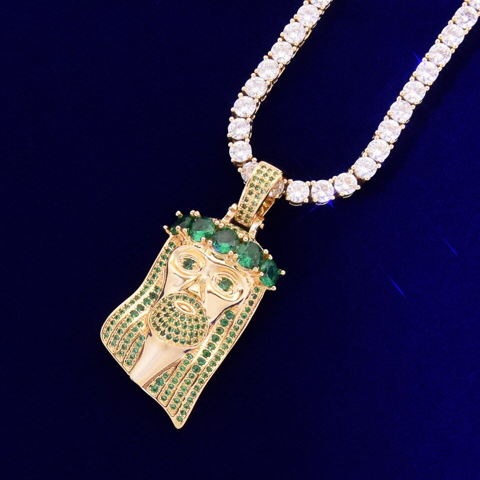 Collier Pendentif Tête de Jésus en Zircon Vert