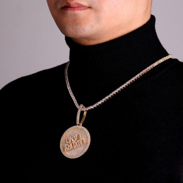 Collier personnalisé à lettres dorées pour homme - 5